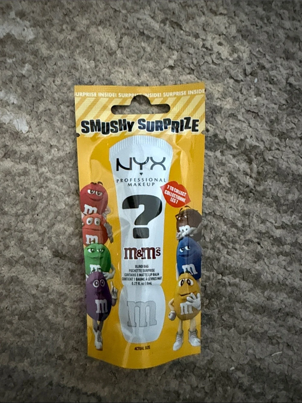 Lip balm NYX MAKE UP x M&M's Smushy Surprise Yellow Blind Bag